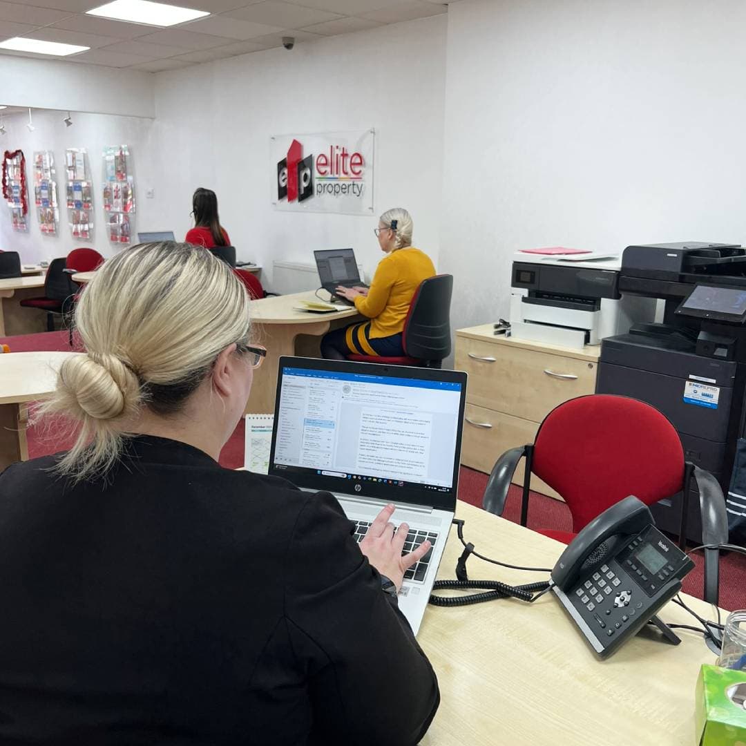 <span style="color:hsl(0, 0%, 100%);">Why Clients Choose Elite Property</span>